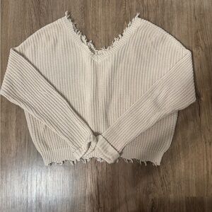 Jessica Simpson Cream Frayed V-Neck Sweater